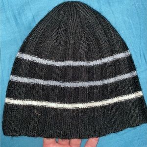 Black Knit Winter Beanie